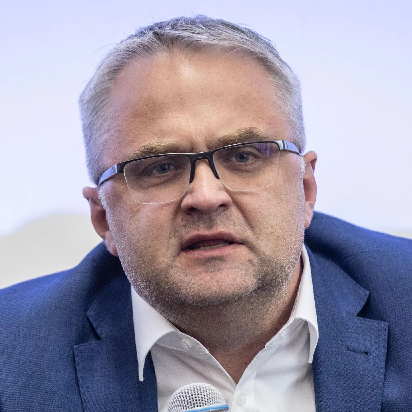 Janar Holm