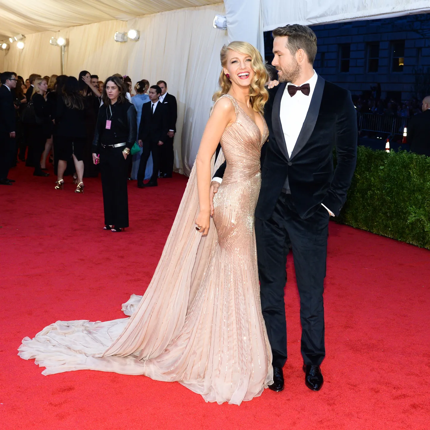 Blake Lively ja Ryan Reynolds panid oma tütrele nimeks James.