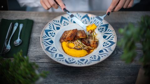 Ceļojums Rīgas garšās no vēstures grāmatu pavedieniem līdz Michelin līmenim