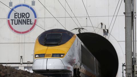 Inglismaad ja Prantsusmaad ühendavas tunnelis põrkasid kokku buss ja rong, 19 vigastatut