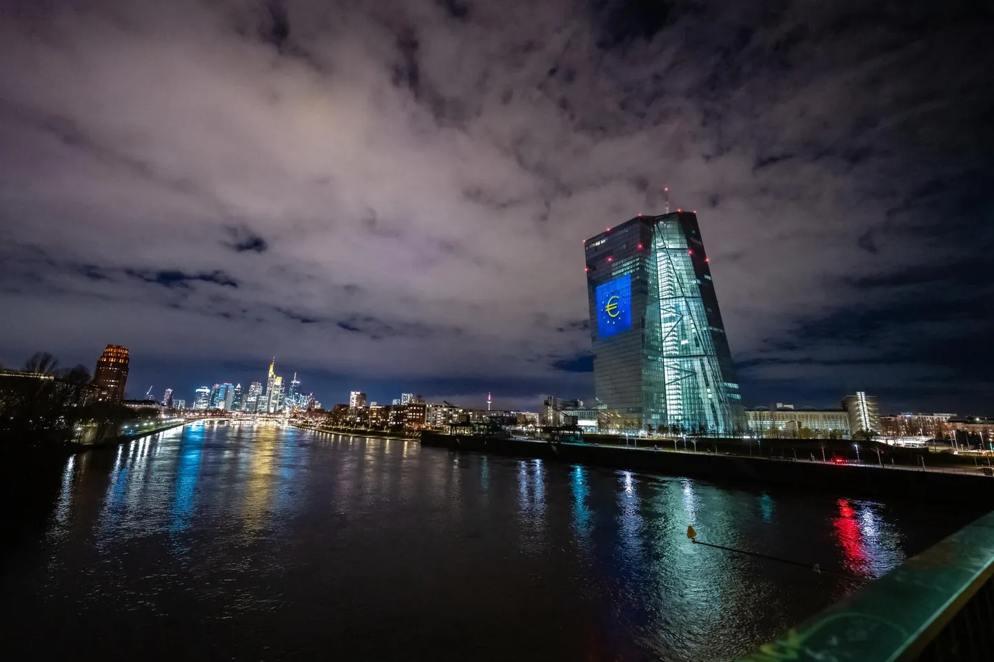 Euroopa Keskpanga peahoone Frankfurdis.