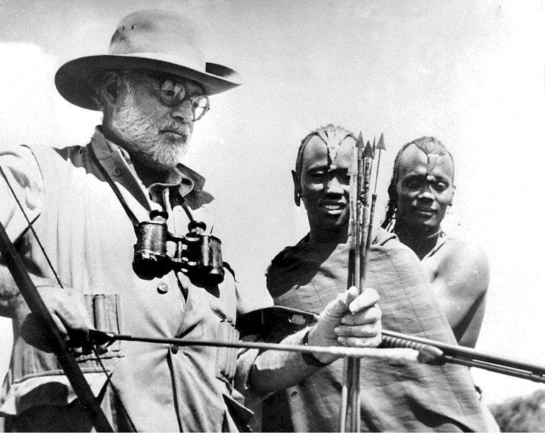 Ernest Hemingway Aafrikas 1954.