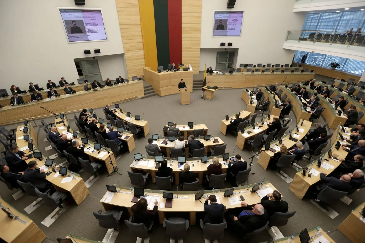 Зал заседаний литовского парламента.