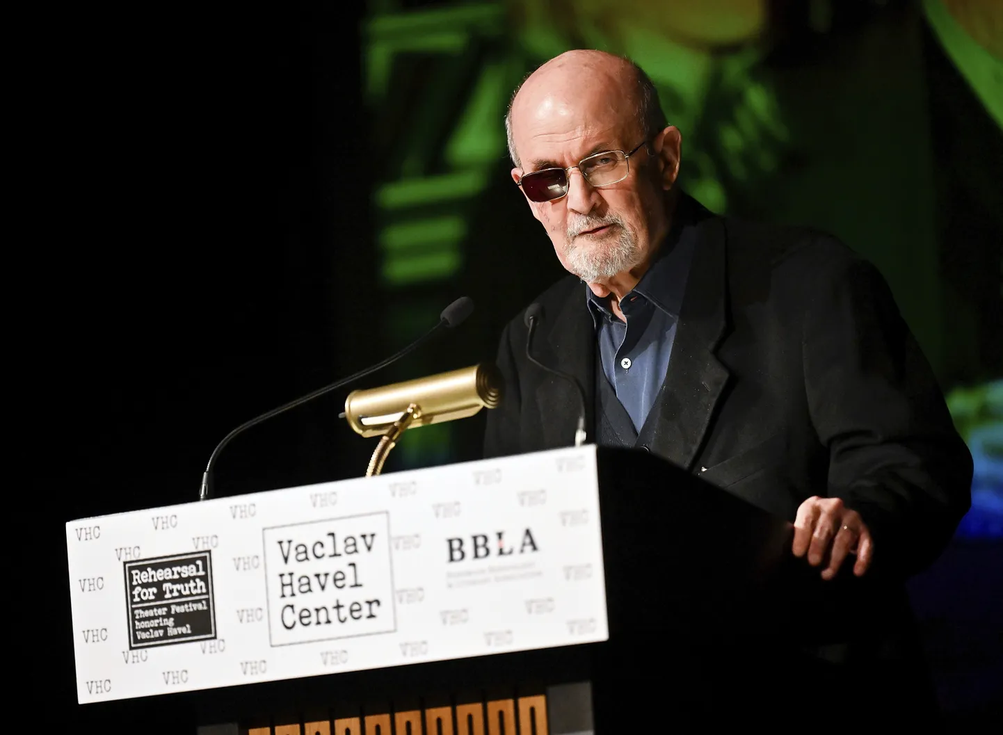Viimased paarkümmend aastat New Yorgis elanud India päritolu kirjanik Salman Rushdie.