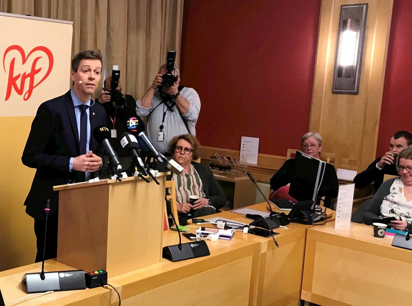 Norra Kristliku Rahvapartei esimees Knut Arild Hareide kõnelemas oma erakonna fraktsiooni nõupidamisel tänavu märtsis.
