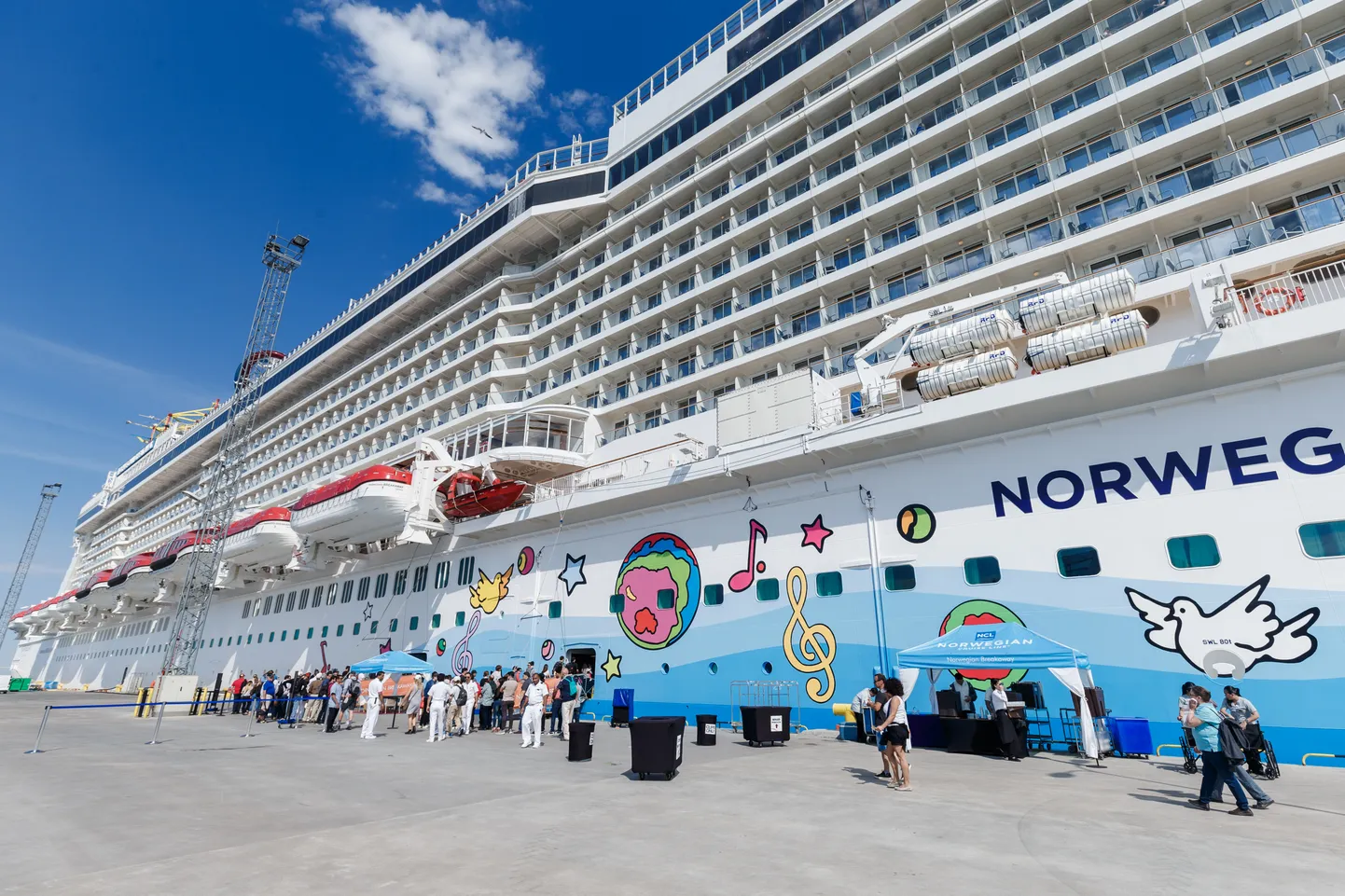 "Norwegian Breakaway"  käis Tallinnas ka eelmisel aastal.