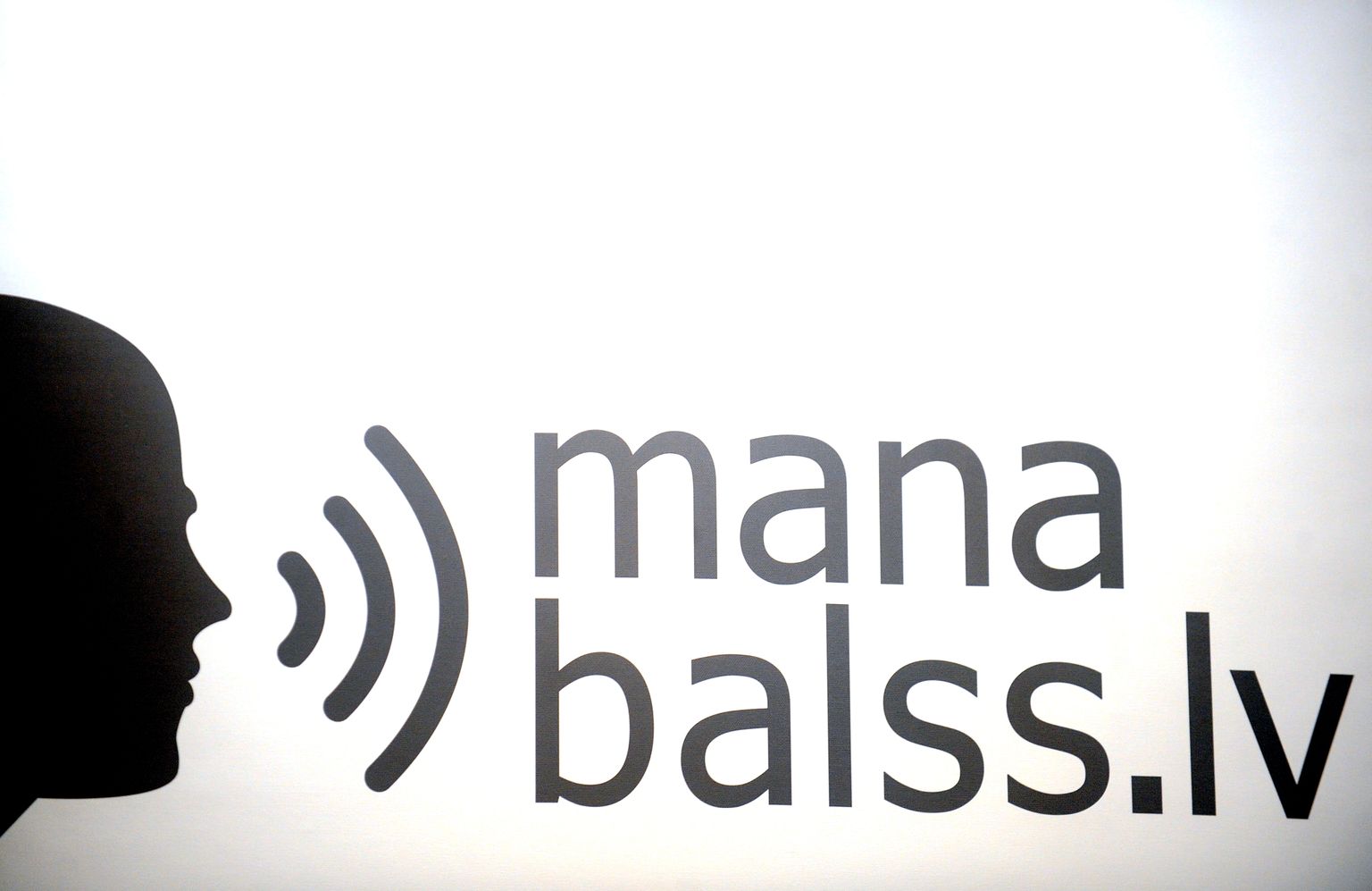 Логотип портала Manabalss.lv