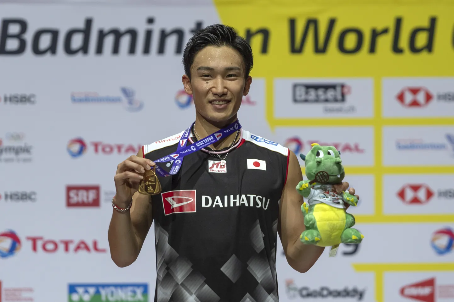 Kento Momota.