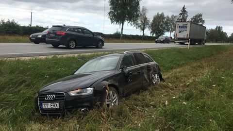 С октября водителей подстерегают новые опасности на дорогах Эстонии