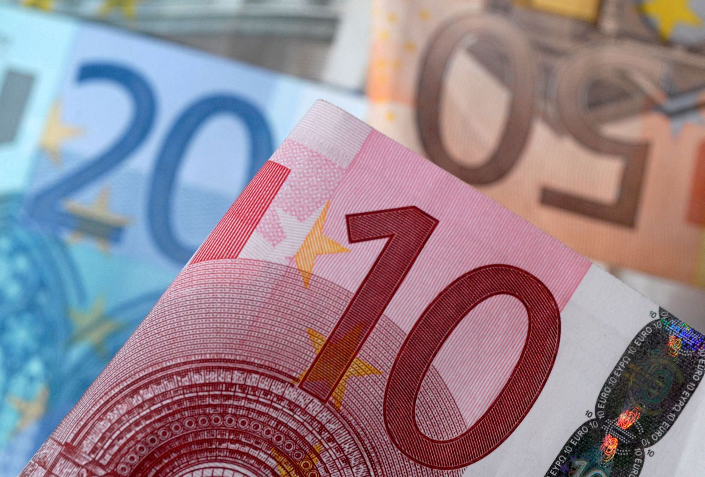 Euroopa Keskpank võib raha hinda ehk intressi tõsta oodatust varem