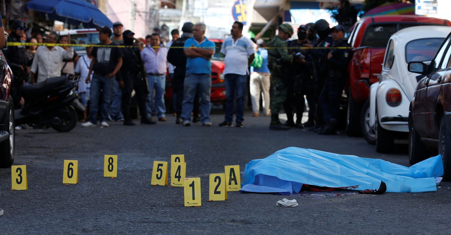 Tundmatute kurjategijate poolt tänavu novembris tapetud ohver Guerrero osariigis Chilpancingos.