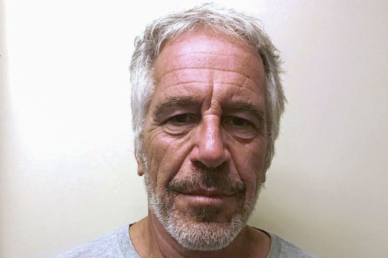 Jeffrey Epstein 2019. aasta politseifotol