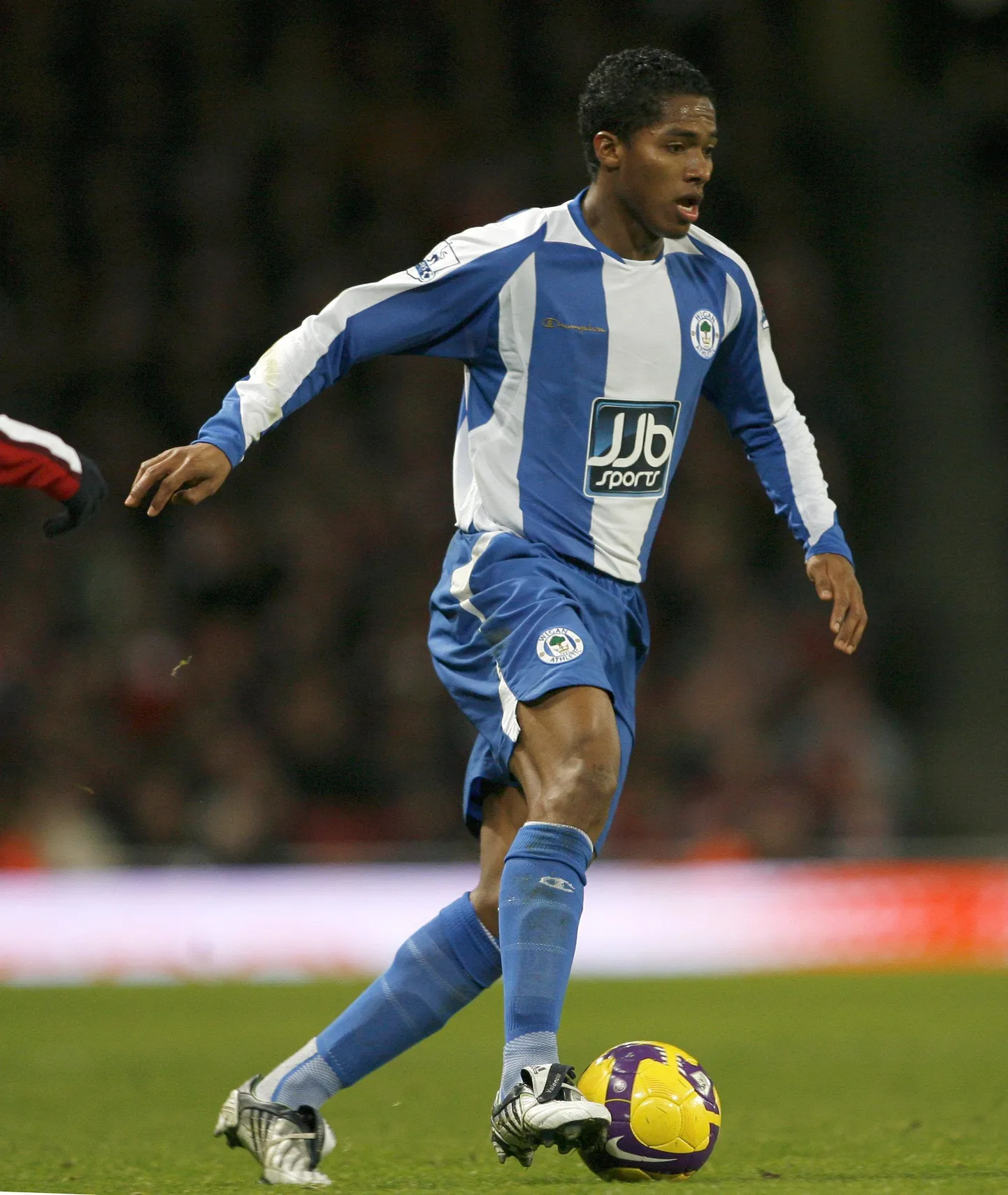 Antonio Valencia veel Wigani särgis.