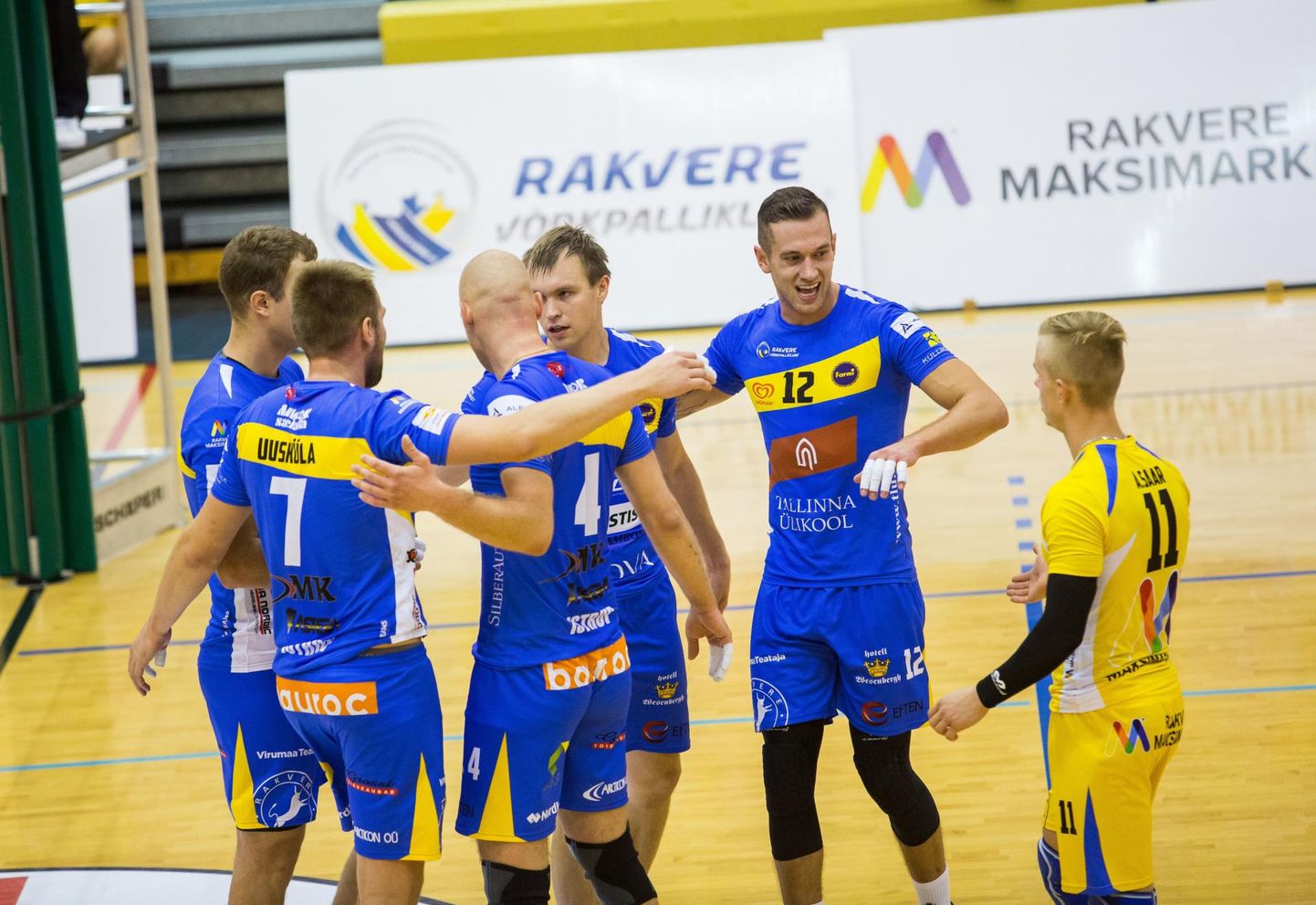 Rakvere Võrkpalliklubi lülitas Andres Toode (väikesel pildil) juhtimisel möödunud hooajal Balti liigas medalikonkurentsist välja Bigbank Tartu meeskonna.