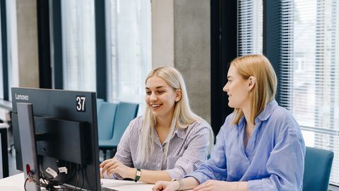 Bolt toetab informaatika naistudengeid stipendiumiga