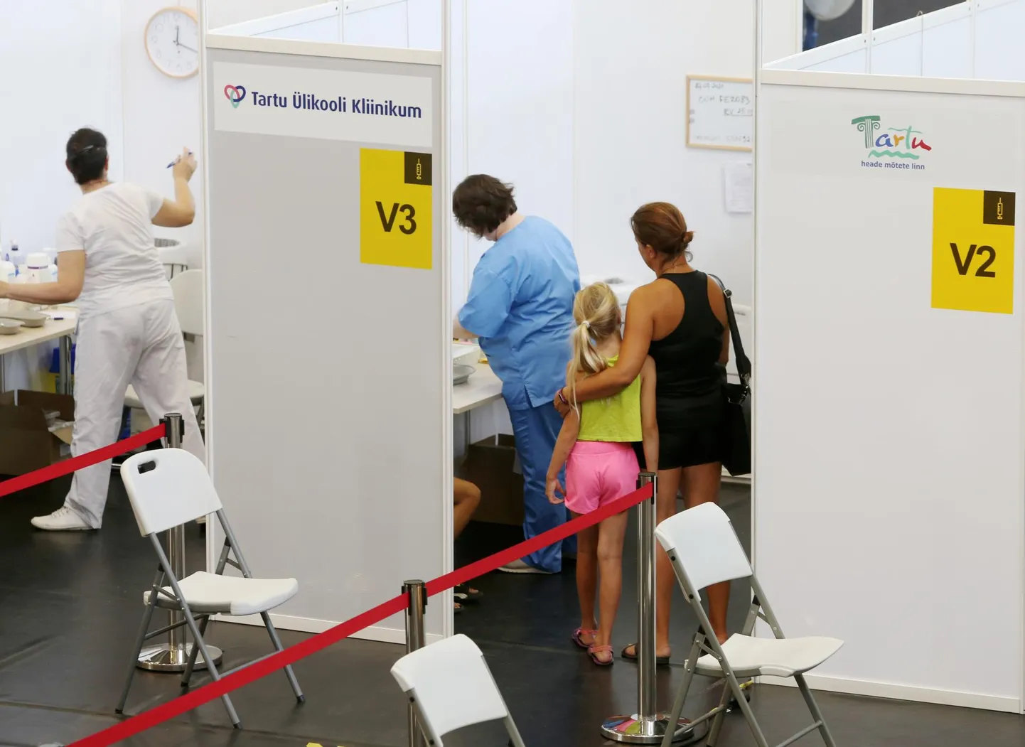 Tartu linna koolinoored vaktsineerivad end usinalt.
