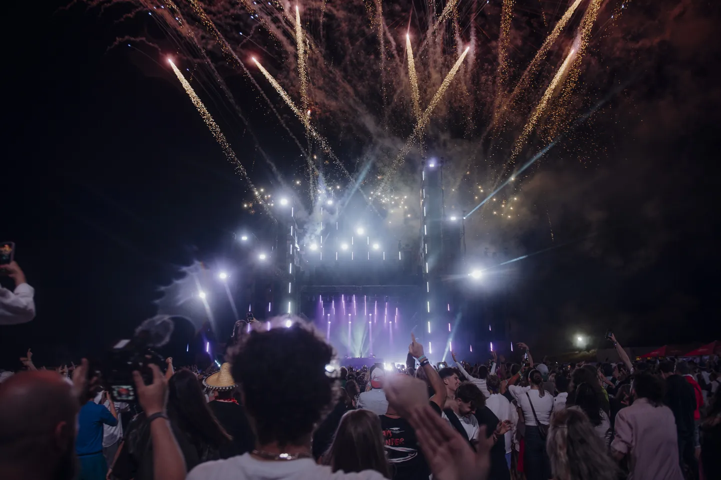 Ar dejām pie slavenā dīdžeja Robina Šulca noslēdzies festivāls "Summer Sound 2024"