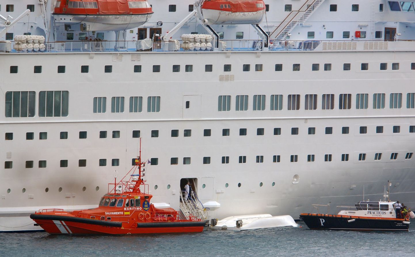 Eile sai Hispaanias Kanaari saarte vetes toimunud kruiisilaeva MS Thompson Majesty õppusel surma viis inimest