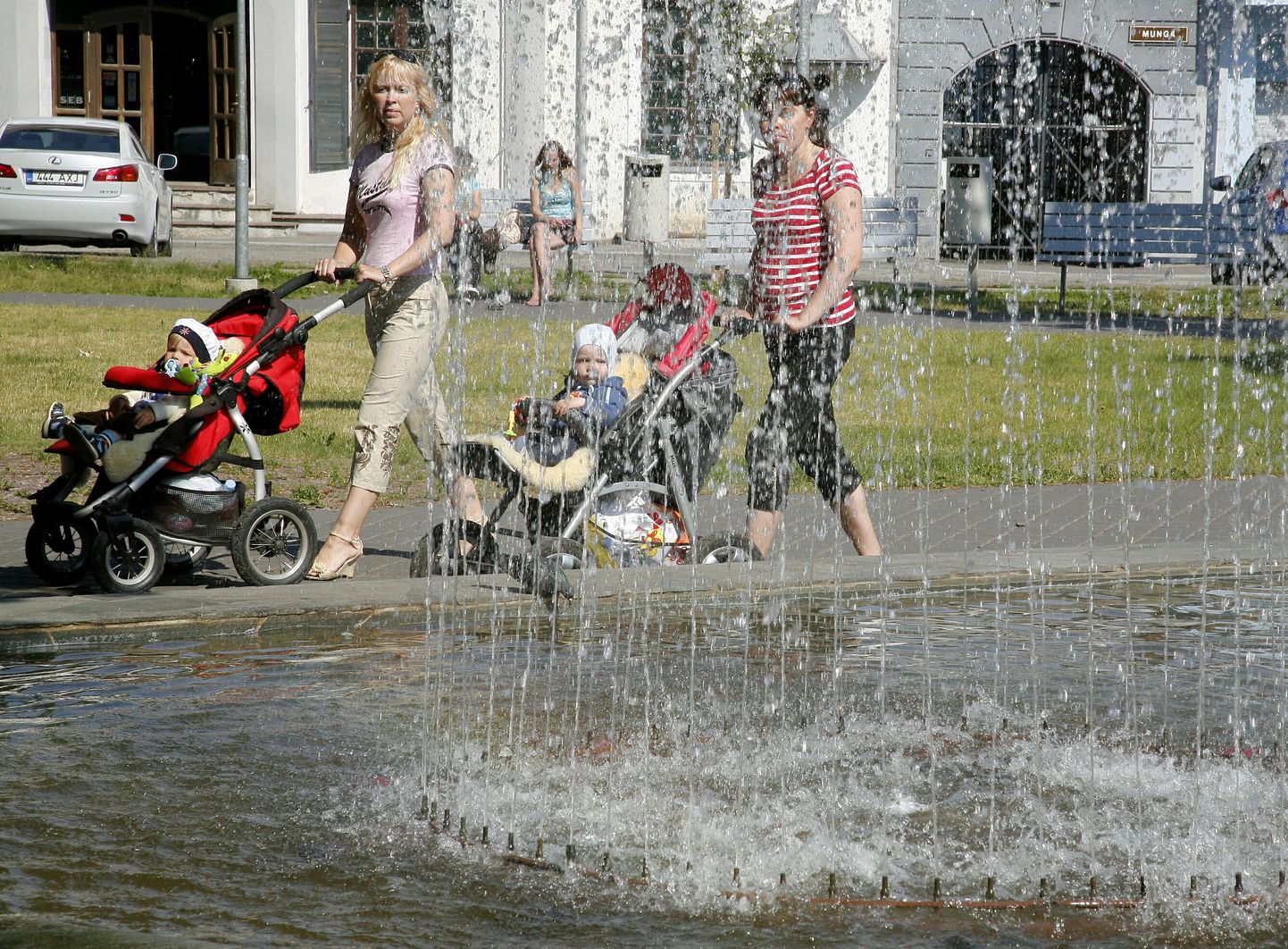 Lastekaitsepäeval toimub Pärnus järjekordne titekärude paraad. Pilt on illustratiivne.