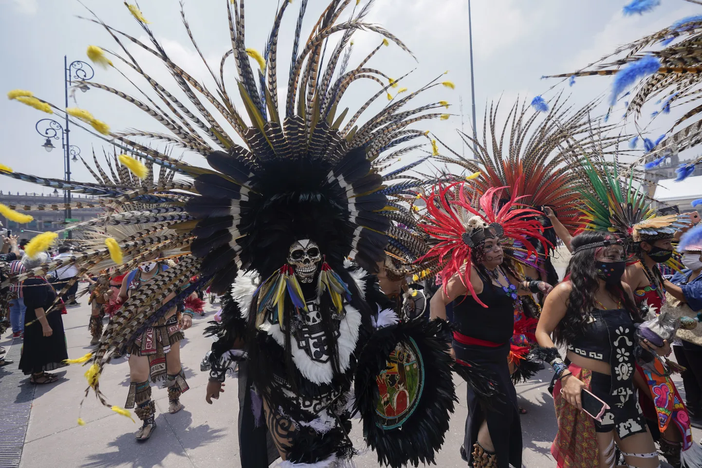 Asteekide impeeriumi kokkuvarisemise 500. aastapäeva mälestamine Asteekide riigi kunagises pealinnas Tenochtitlánis, tänapäeval tuntud kui México.