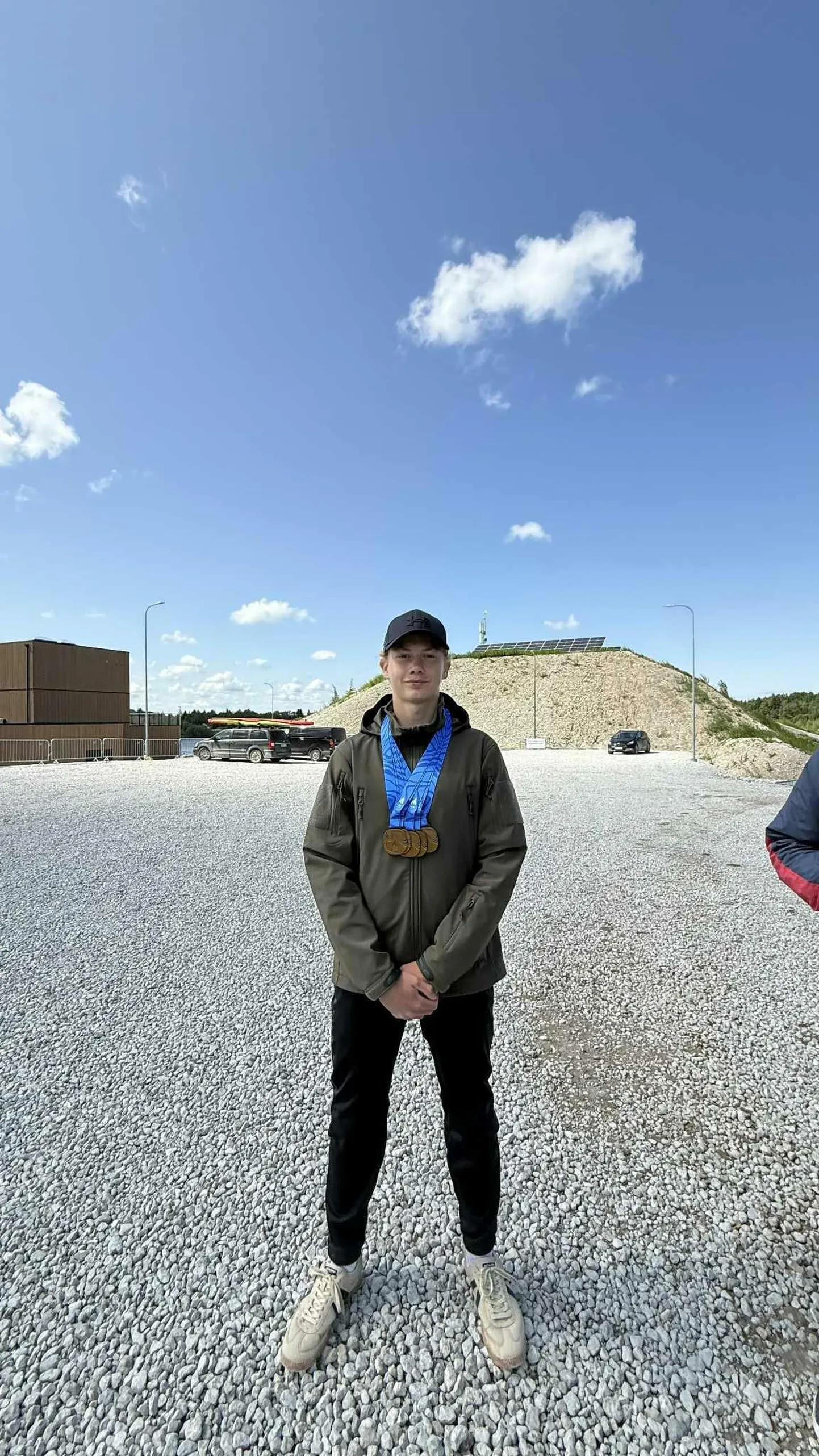 Adrian Sutt medalisaagiga.