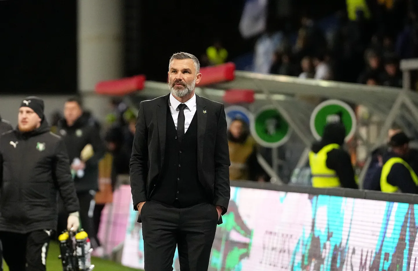 FK "Auda" galvenais treneris Tomislavs Stipičs Latvijas kausa izcīņas finālspēlē vīriešiem starp FK "Auda" un RFS komandām "Skonto" stadionā.