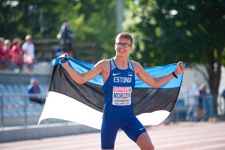 Торжественный момент, когда тебя перед своей публикой в Эстонии награждают медалью крупных соревнований. Ради этого стоит заниматься спортом.