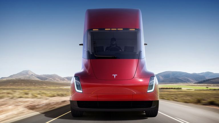 Elektriskais kravas auto Tesla Semi