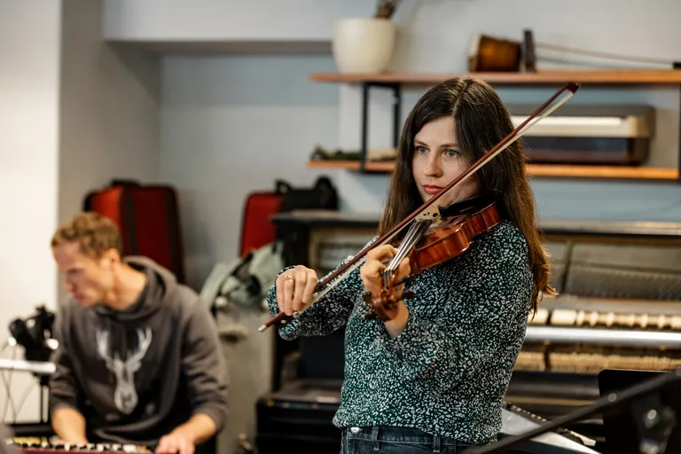 Vijolniece Justīne Kulakova-Sipņevska.