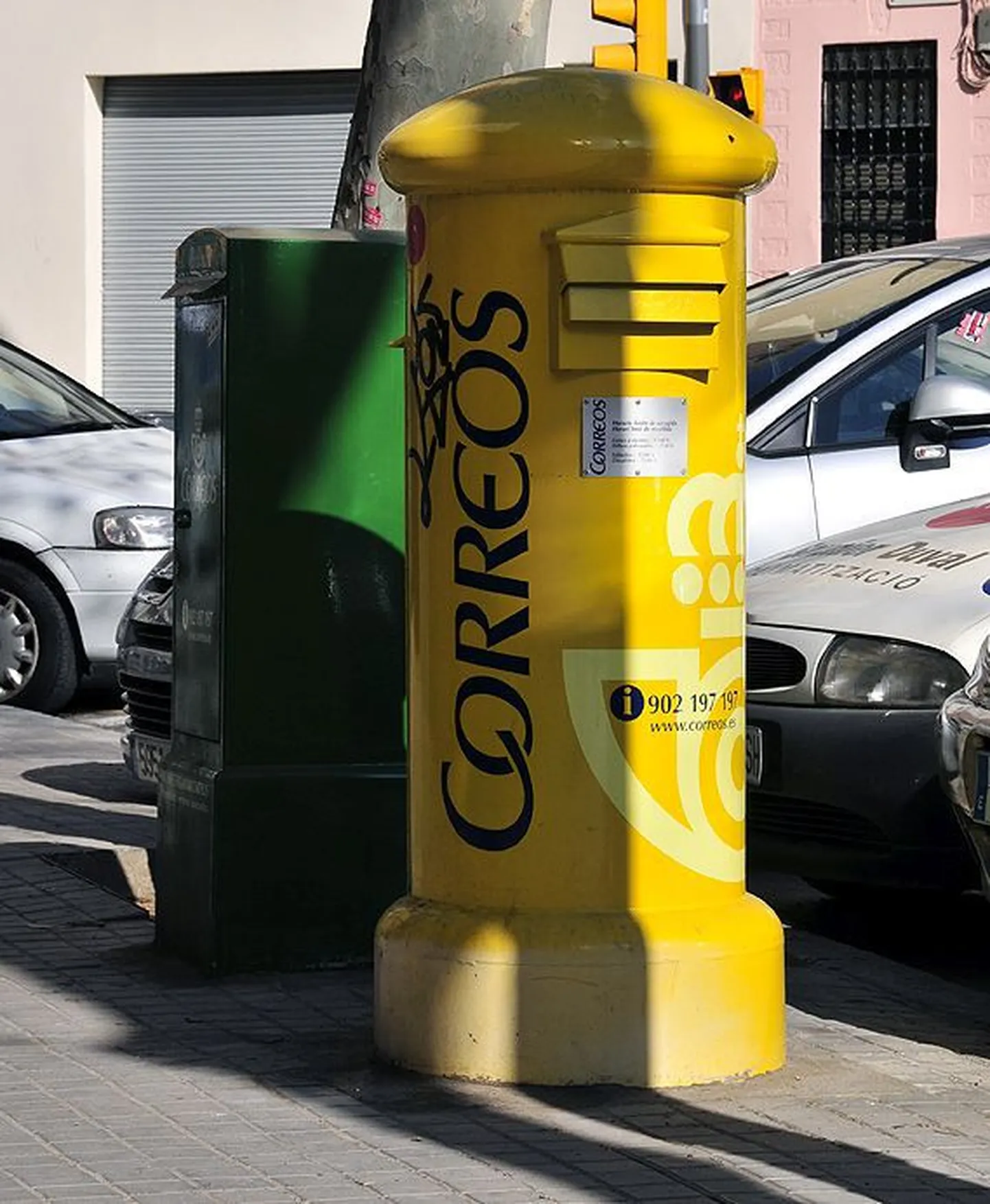 Hispaania postifirma Correos postkast
