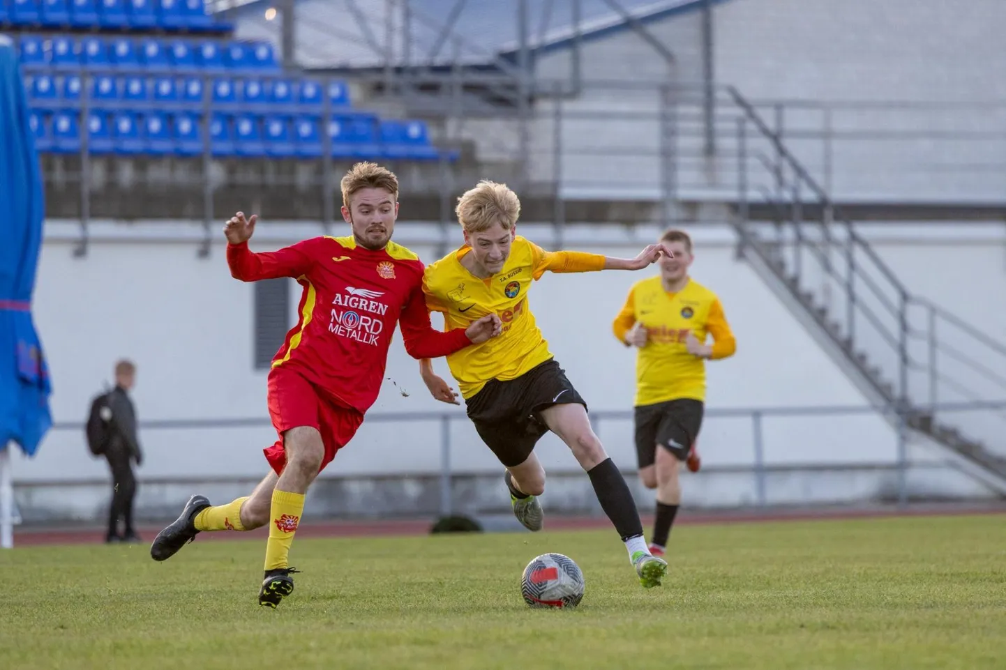 Võitluslik kohtumine lõppes kollastes särkides mänginud rakverlaste võiduga.