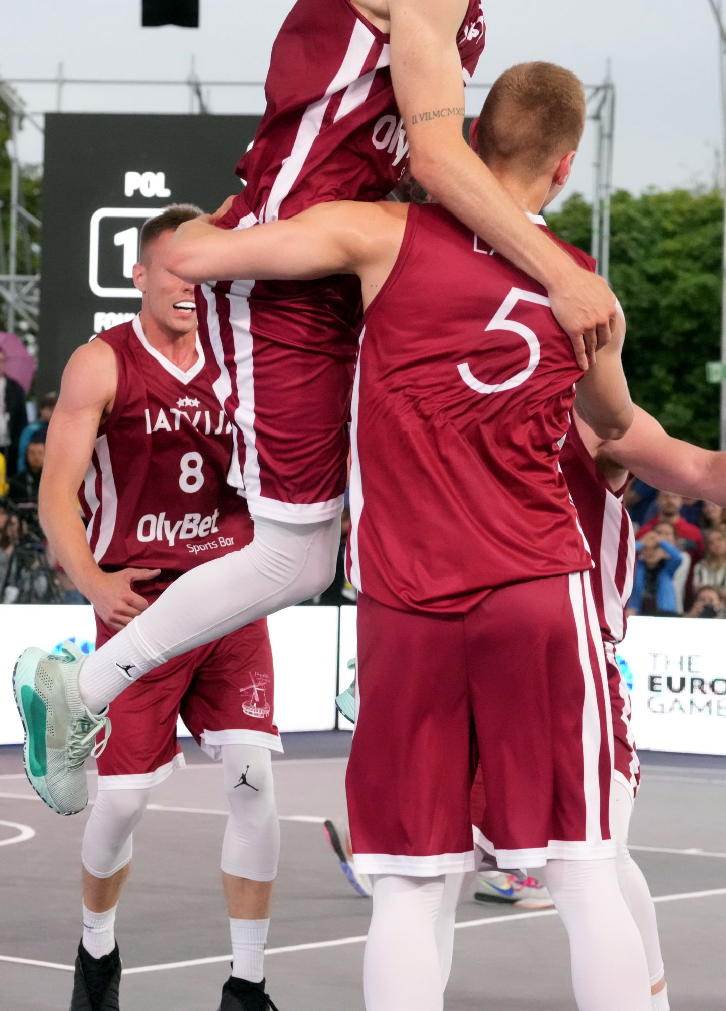 3x3 vīriešu basketbola turnīra spēle starp Latvijas un Polijas izlasēm III Eiropas spēlēs Krakovā.