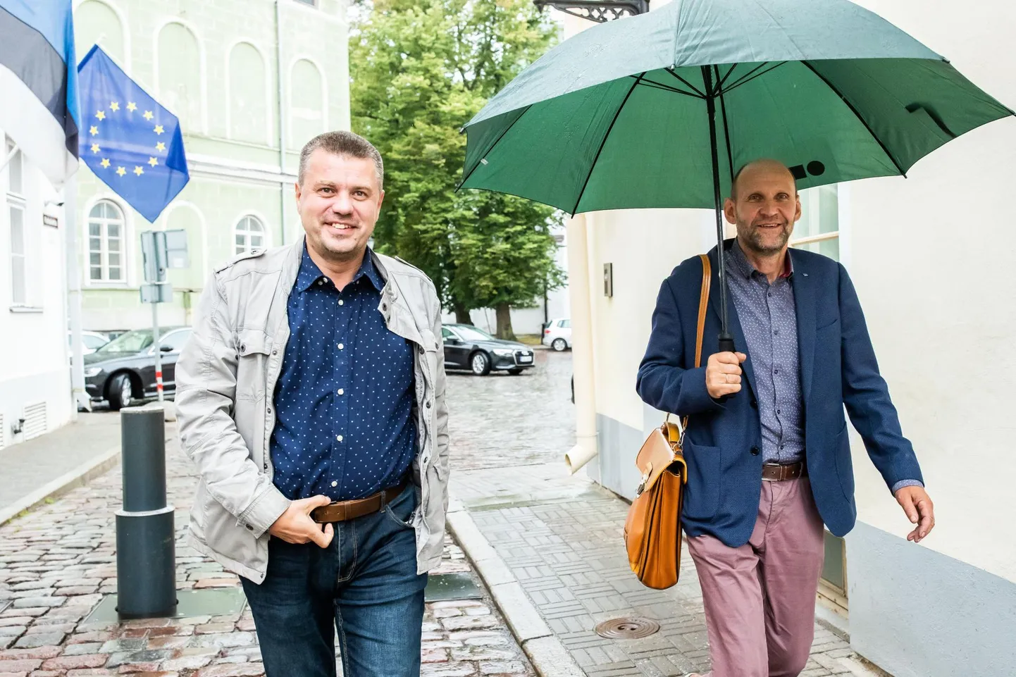 Isamaa juhid sammusid esmaspäeval koalitsiooni nõupidamisele enesekindlalt, sest Keskerakonna valimislubadusele raha leidmiseks on vaja täita Isamaa lubadus.