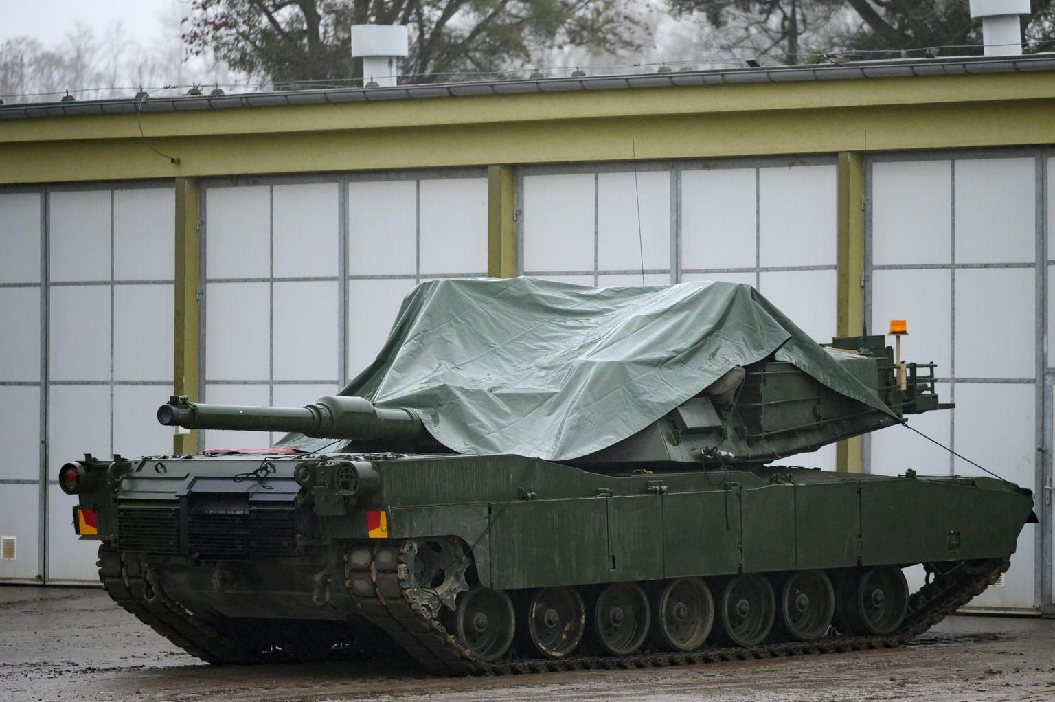 Ameerika Ühendriigid otsustasid oma Abramsi tanke praegu Ukrainale mitte anda. 