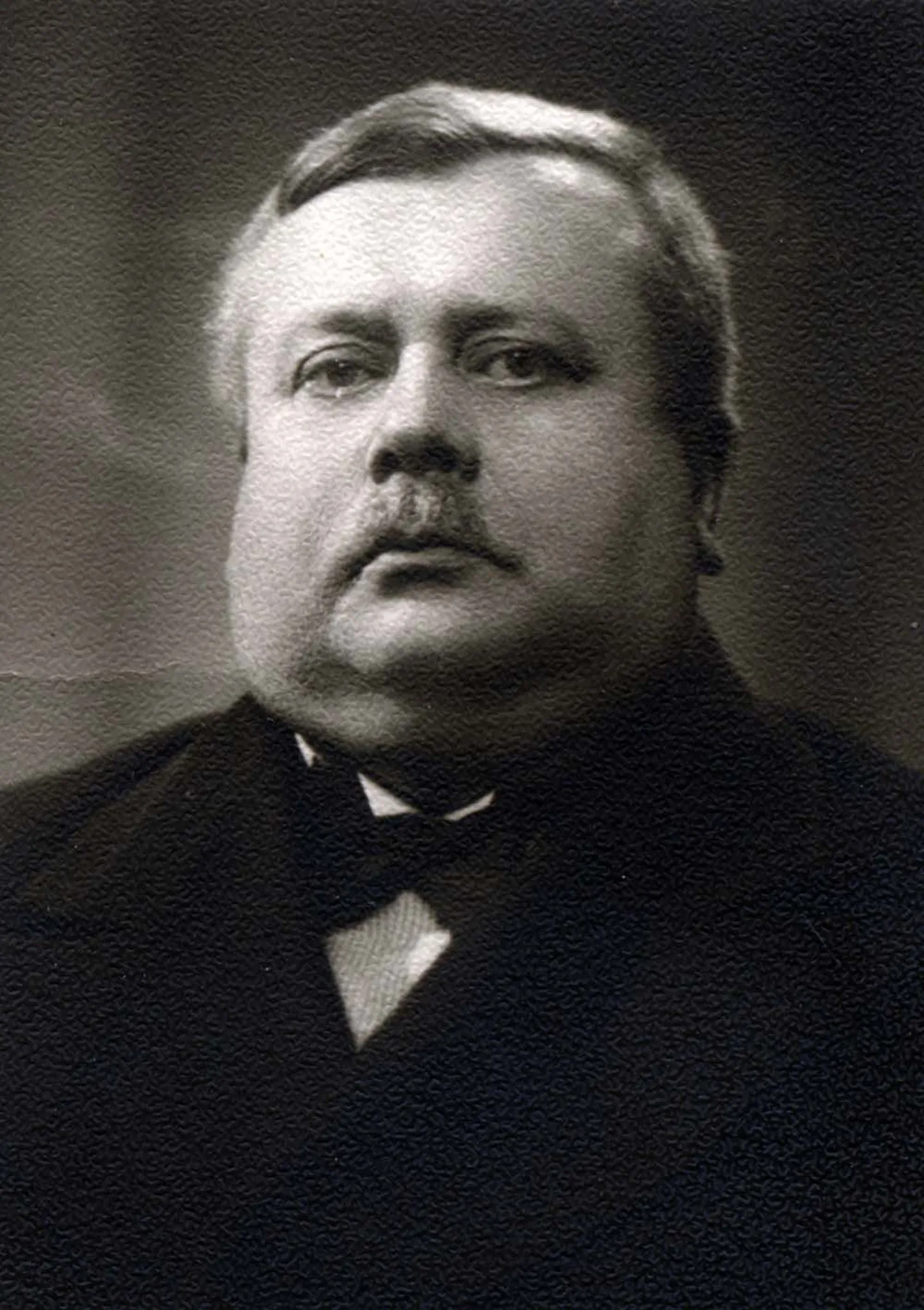 Dr August Pobol (1940)