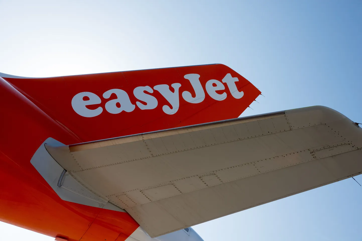 easyJet