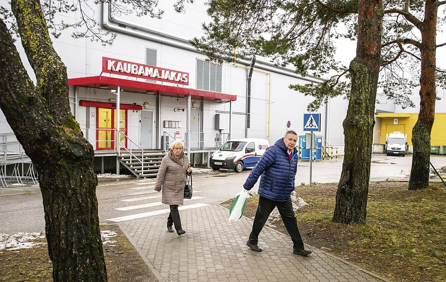 Kaubamajaka taha kavandatava juurdeehituse esimesele korrusele tulevad kaubanduspinnad ja teisele meelelahutuspaigad.