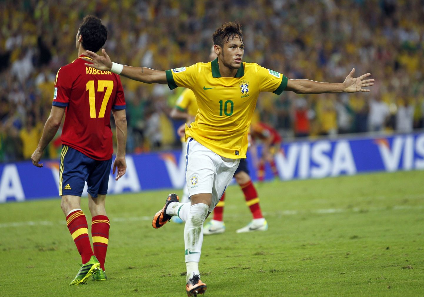 Kas Brasiilia jalgpallikoondise staar Neymar pallib edaspidi ka Euroopa meistrivõistlustel.