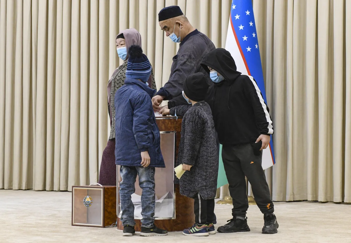 Usbeki pere Taškendis valimas.