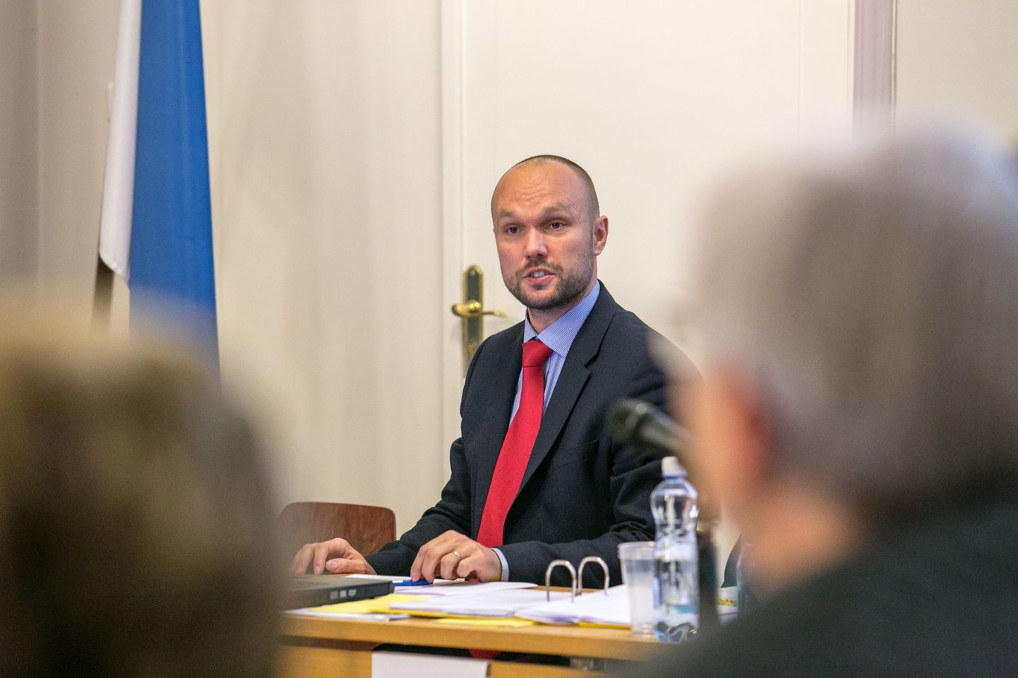 Viljandi linnavolikogu esimees Randel Länts ootab kõiki kodanikke neljapäeval peetaval istungil osalema.