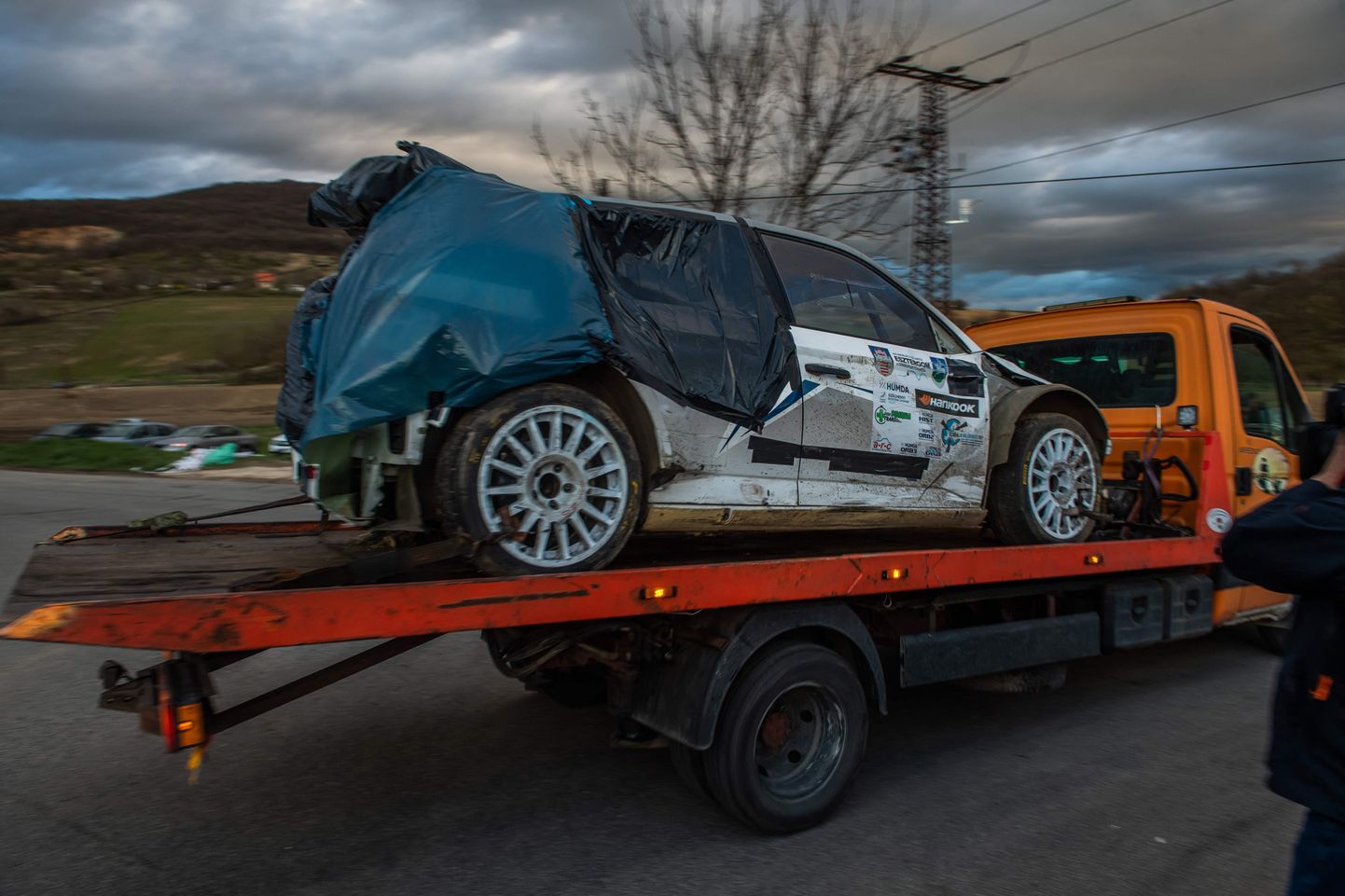 Pühapäeval Ungari rallivõistlusel traagilisse õnnetusse sattunud Škoda Fabia Rally2-auto.