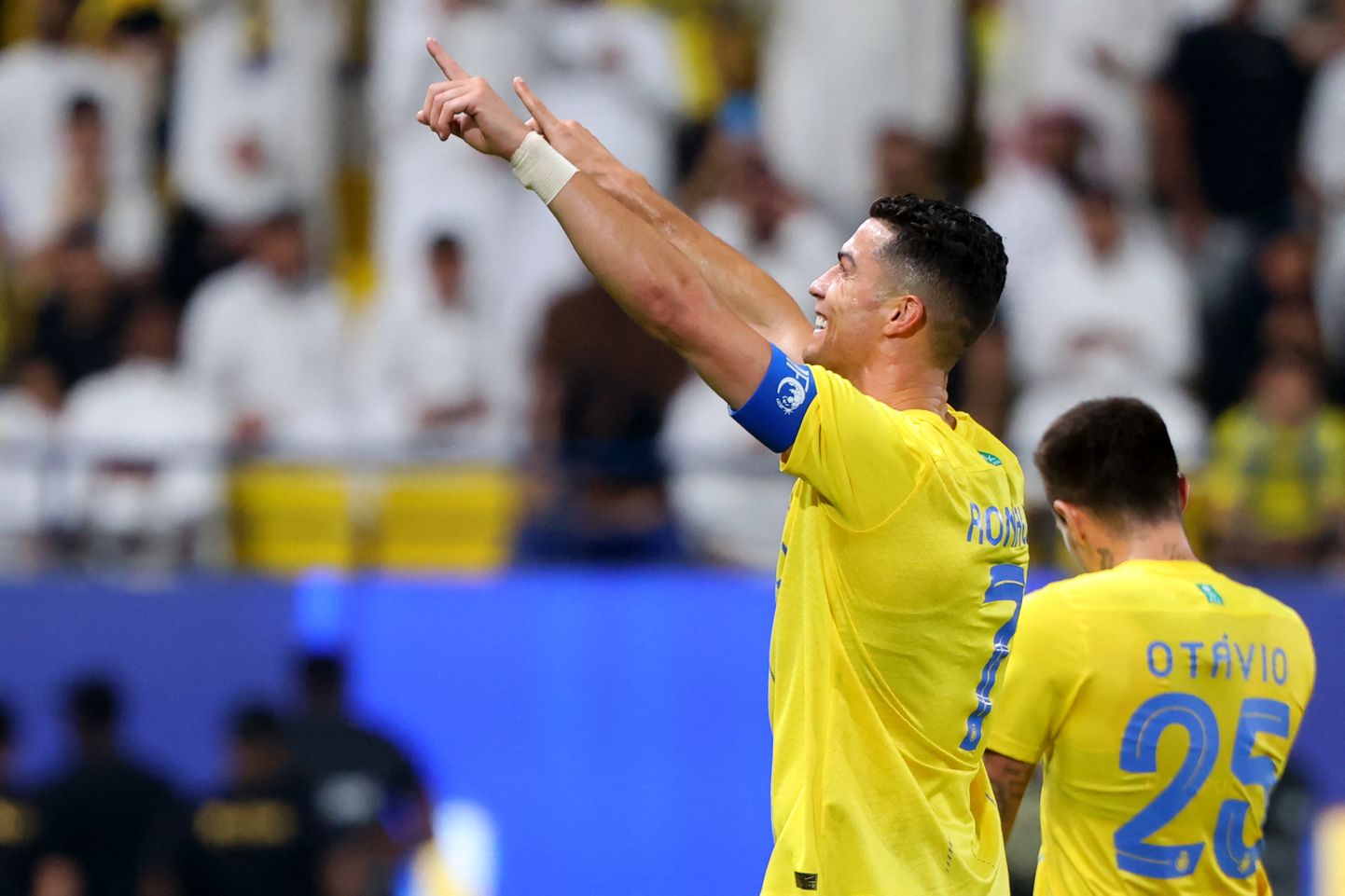Cristiano Ronaldo tähistab Al-Duhaili vastu löödud väravat.