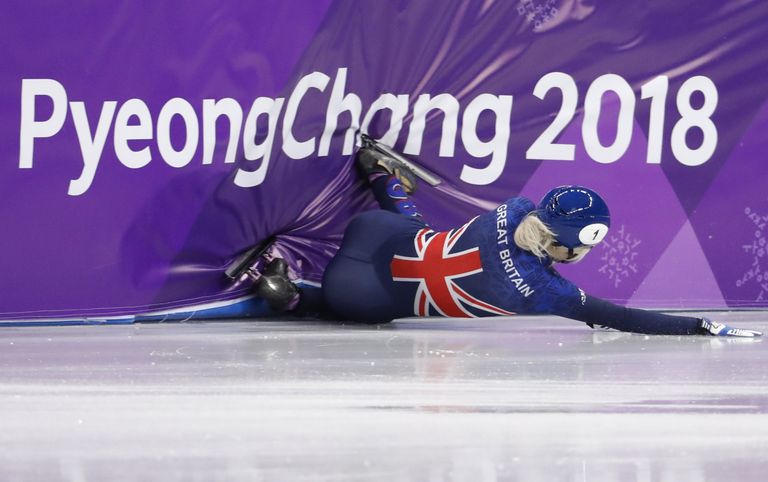 2018. aasta Pyeongchangi olümpia naiste 1500 meetri distantsi poolfinaal. Elise Christie jaoks on sõit läbi...