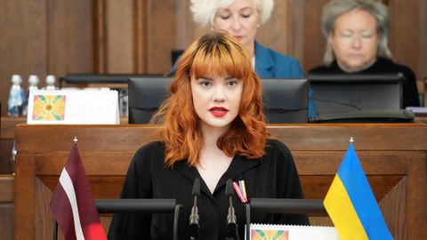 Poslanka Levrence prijavila eno nepremičnino