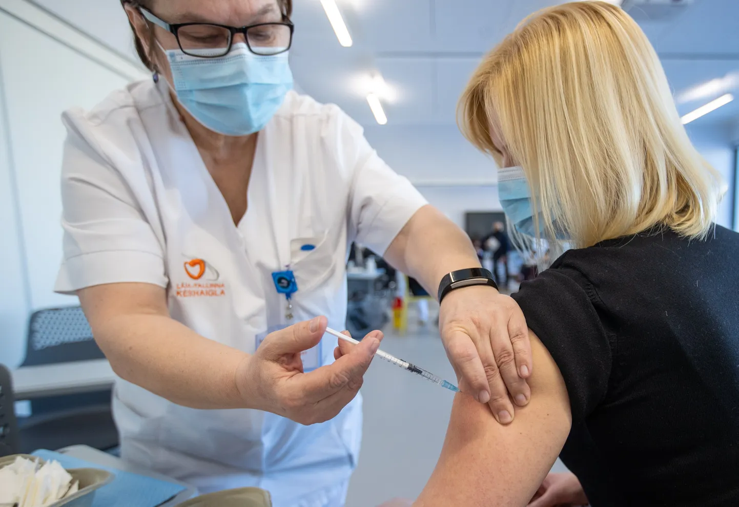 Vaktsineerimine AstraZeneca koroonavaktsiiniga.