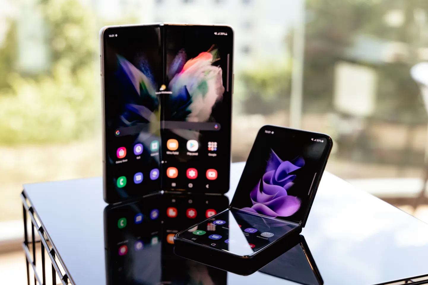 Galaxy Z Fold3 ja Galaxy Z Flip3