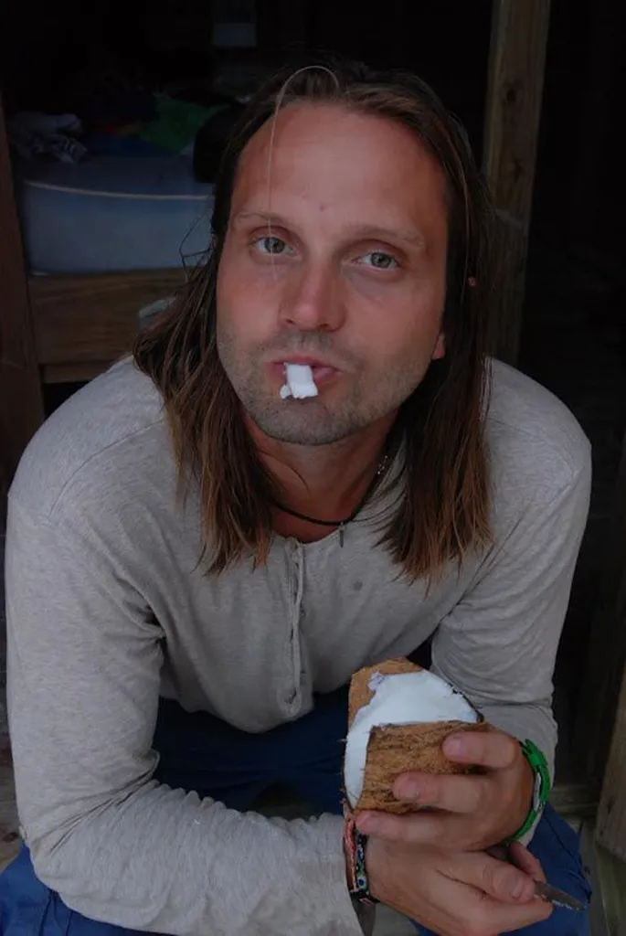 Polietilen bosimli quvurlar