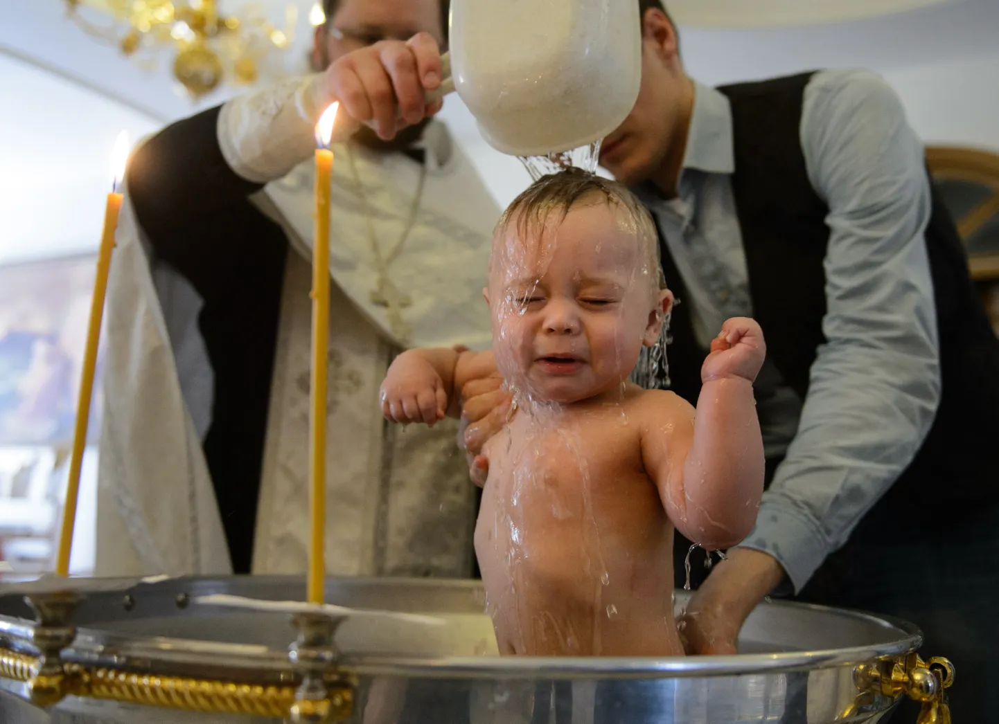 Частенько родители не оставляют детям выбора, но крещение - таинство необратимое.