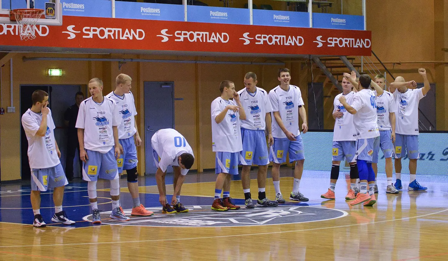 Rapla mängijad.