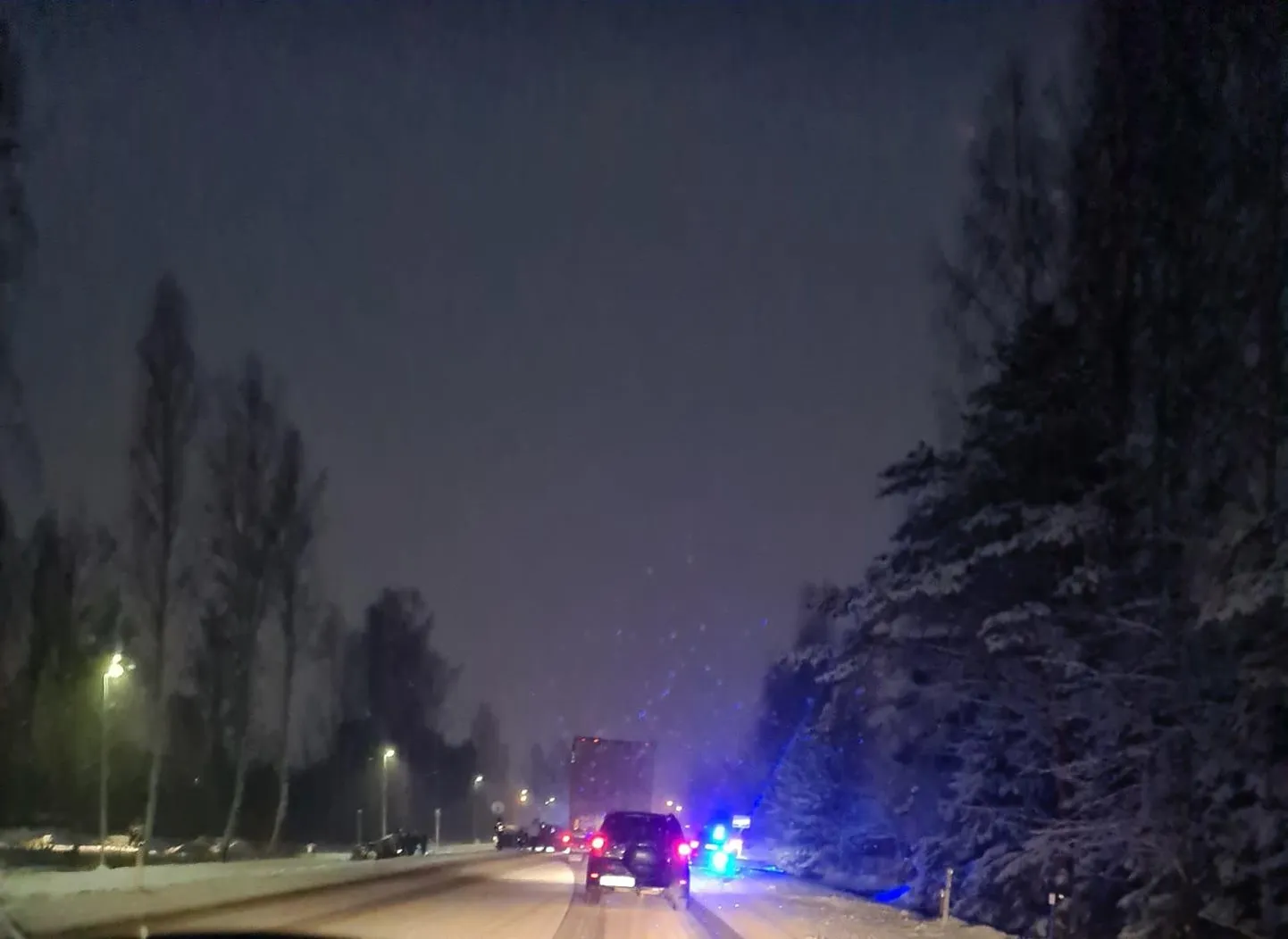 Liiklusõnnetuses sai kannatada kolm inimest.